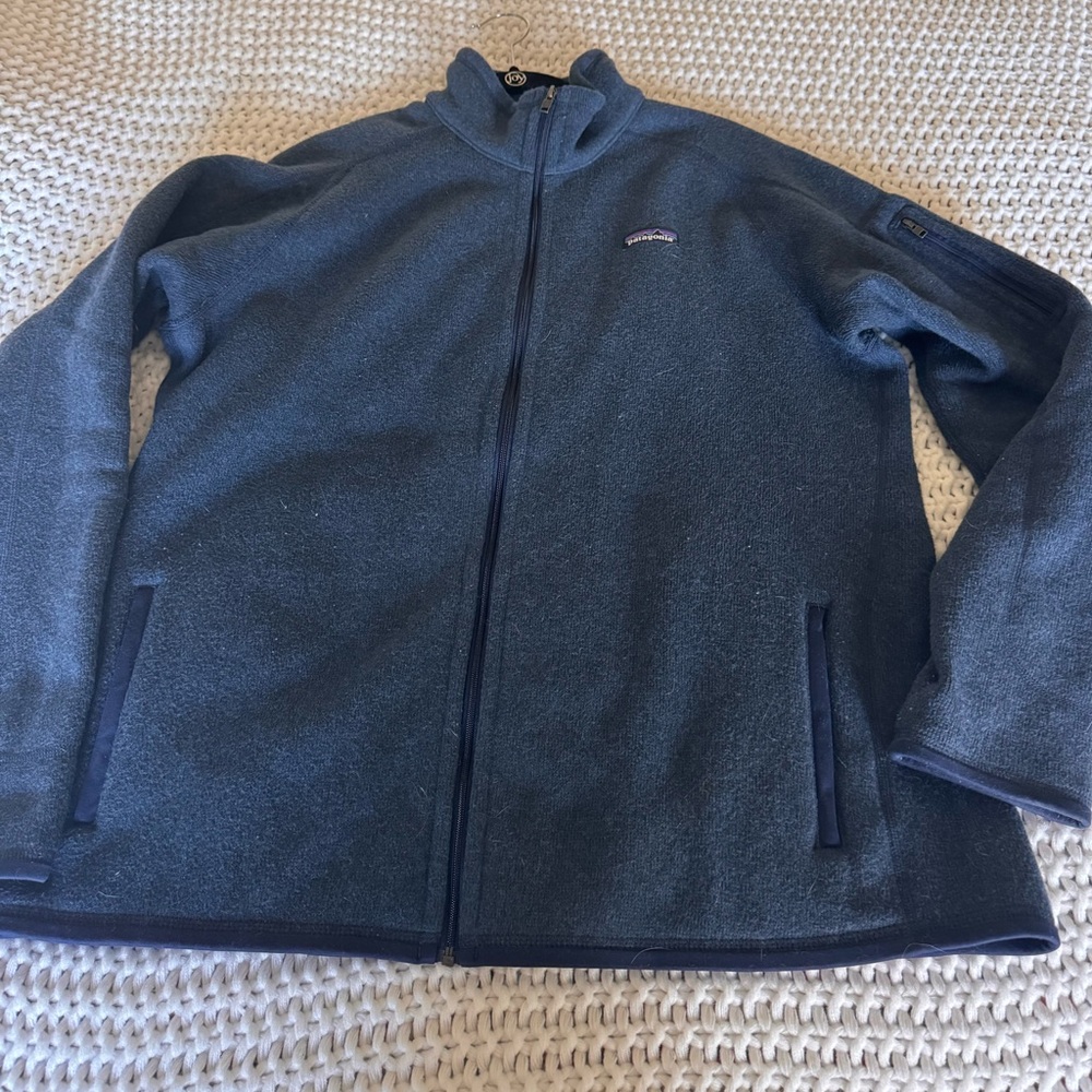 Patagonia W Better Sweater Jacket in New Navy